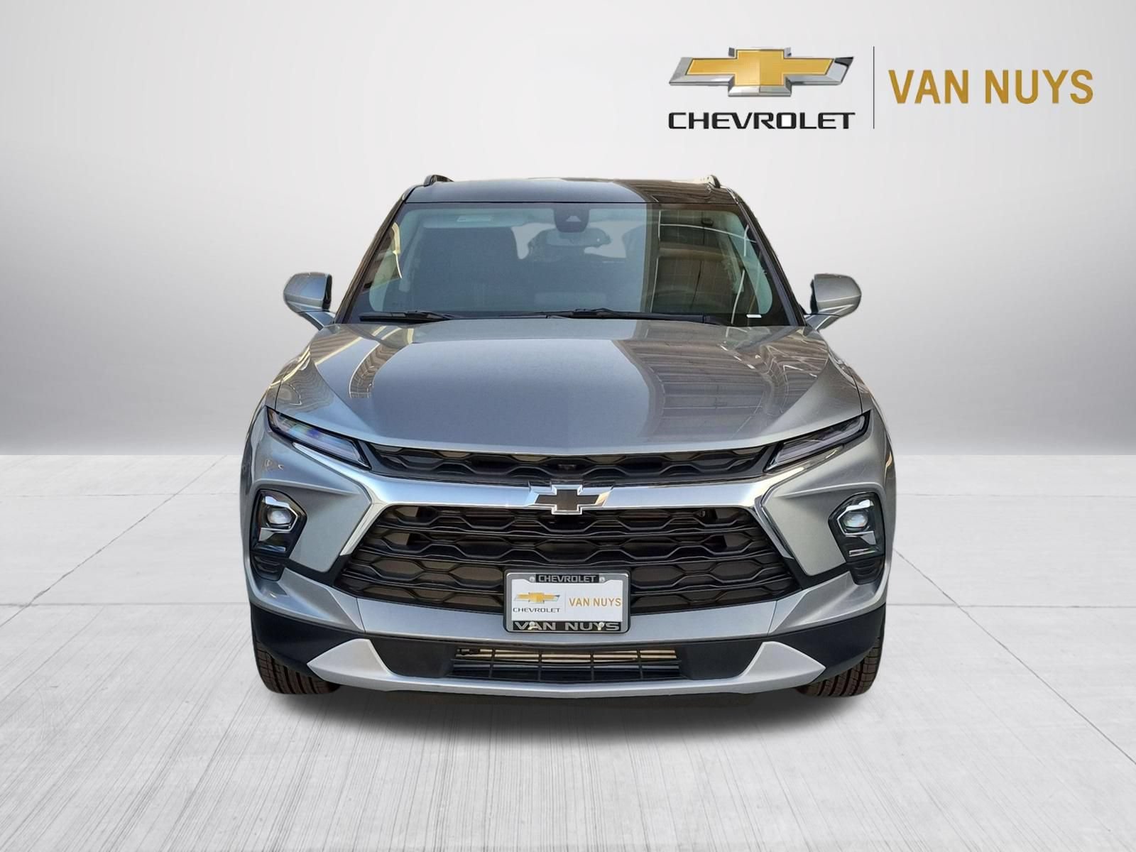 New 2026 Chevrolet Blazer LT w/ LPO, Black Sport Package FWD image 2