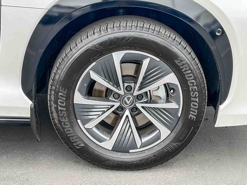 Certified 2024 Lexus RZ 300e Premium w/ Technology Package image 9