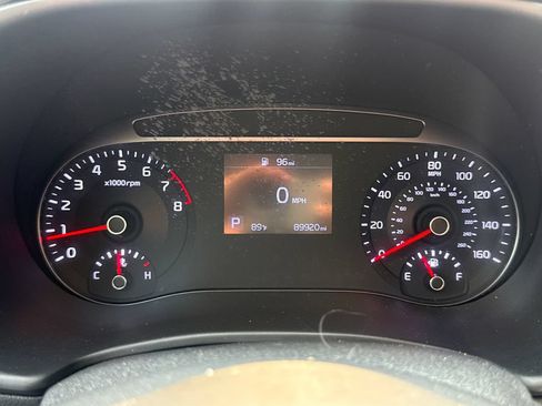 Used 2021 Kia Soul LX FWD image 21