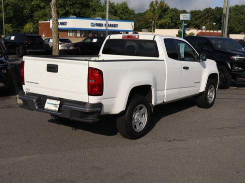 Used 2022 Chevrolet Colorado W/T w/ WT Convenience Package RWD image 10