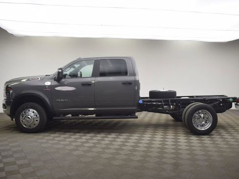 New 2026 RAM 5500 Tradesman image 12
