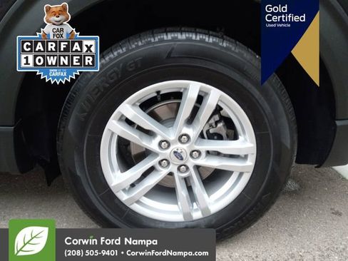 Certified 2022 Ford Explorer XLT image 32