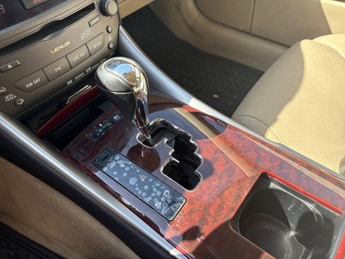 Used 2006 Lexus IS 350 RWD image 26