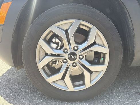 Certified 2024 Kia Seltos S AWD/4WD image 10