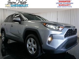 Used 2019 Toyota RAV4 XLE w/ Convenience Package video 1