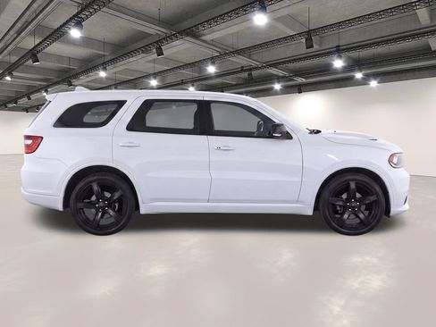 Used 2018 Dodge Durango R/T w/ Blacktop Package RWD image 8