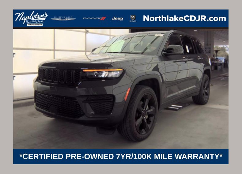 Used 2023 Jeep Grand Cherokee Altitude AWD/4WD image 1