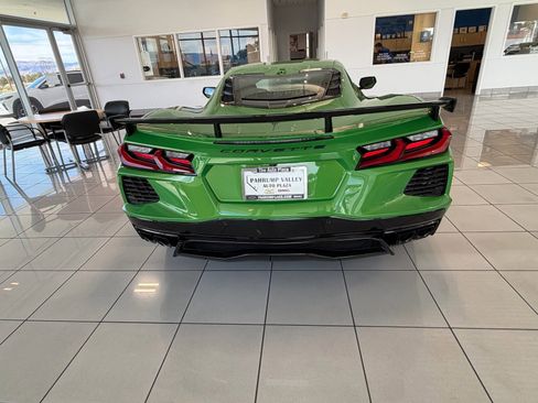 New 2026 Chevrolet Corvette Stingray Coupe w/ Z51 Performance Package RWD image 4