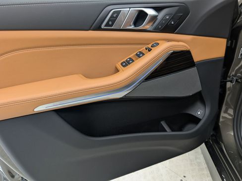 New 2026 BMW X5 xDrive50e w/ M Sport Package image 14