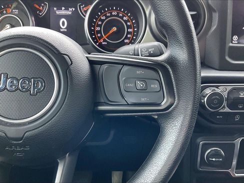 Used 2023 Jeep Gladiator Sport w/ Trailer Tow Package image 23