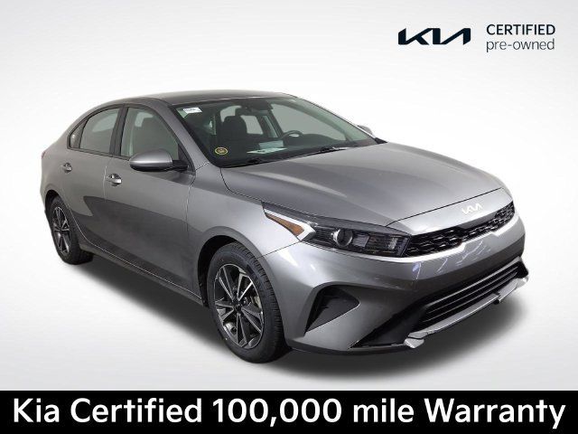 Certified 2023 Kia Forte LXS FWD image 4