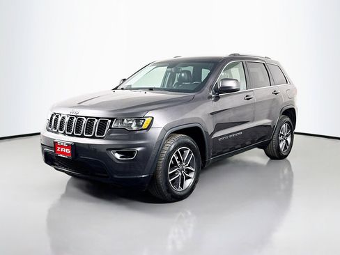 Used 2019 Jeep Grand Cherokee Laredo w/ Laredo X Package RWD image 1