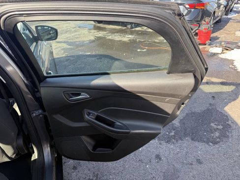 Used 2012 Ford Focus SE image 15