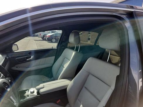 Used 2013 Mercedes-Benz E 350 BlueTEC Sedan image 12