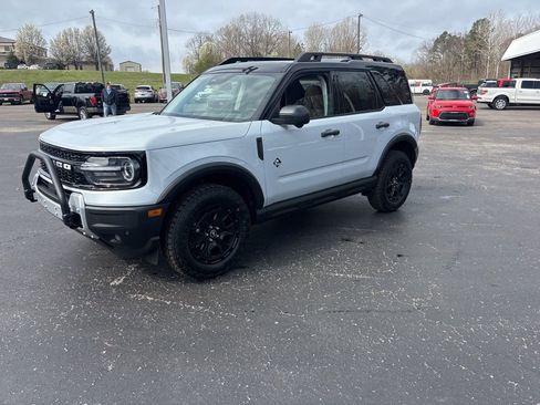 New 2026 Ford Bronco Sport Outer Banks w/ Sasquatch Outer Banks Package image 3