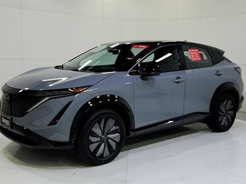 Certified 2024 Nissan Ariya AWD image 3