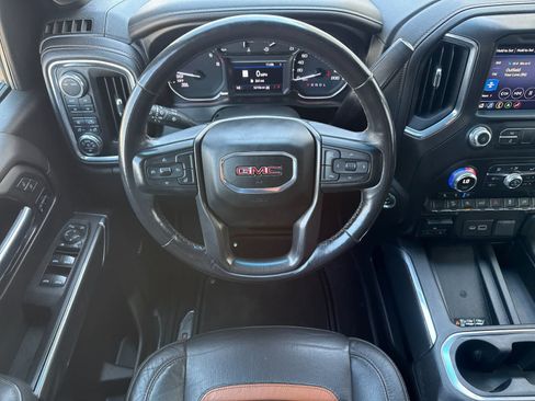 Used 2021 GMC Sierra 1500 AT4 w/ AT4 Preferred Package AWD/4WD image 14