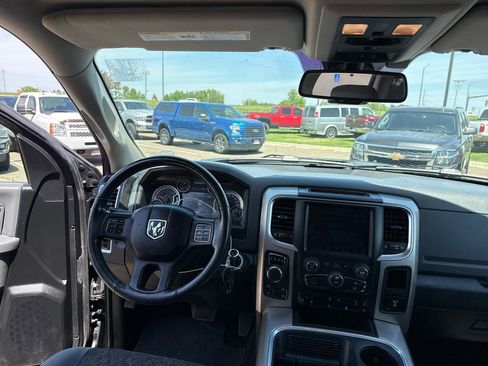 Used 2018 RAM 1500 Big Horn AWD/4WD image 27