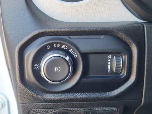 Used 2024 Jeep Wrangler Sport S image 22