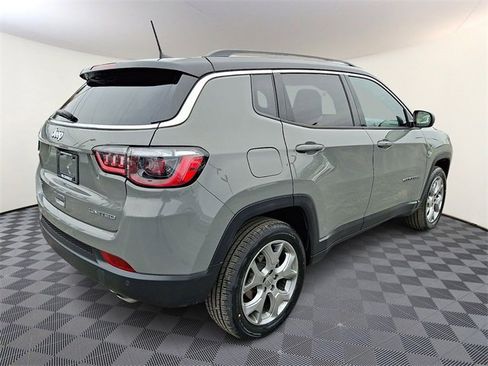 Used 2022 Jeep Compass Limited w/ Sun and Sound Group image 6