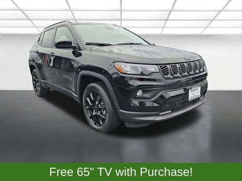 New 2026 Jeep Compass Latitude AWD/4WD image 1