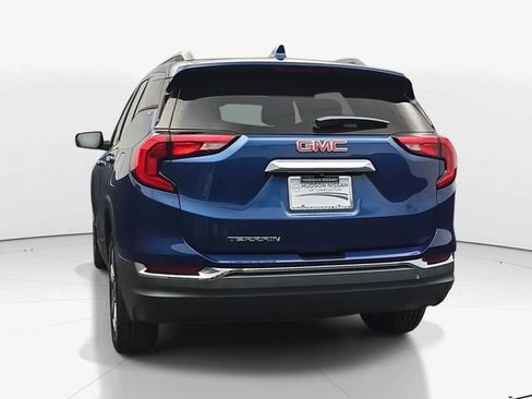 Used 2021 GMC Terrain SLT FWD image 8