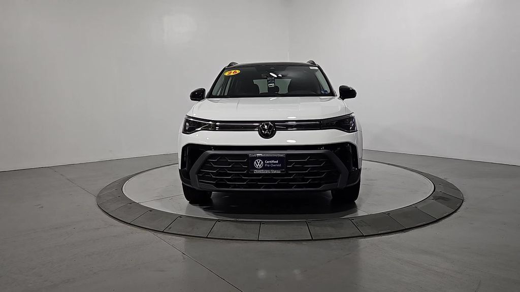 Certified 2026 Volkswagen Taos SE AWD/4WD image 8