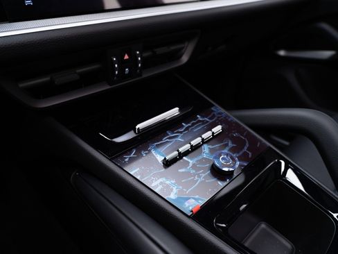 New 2026 Porsche Cayenne image 26