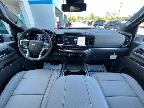 New 2026 Chevrolet Silverado 2500 LTZ w/ LTZ Convenience Package AWD/4WD image 2