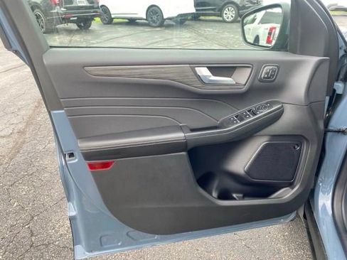 New 2024 Ford Escape Platinum w/ Premium Technology Package AWD/4WD image 13