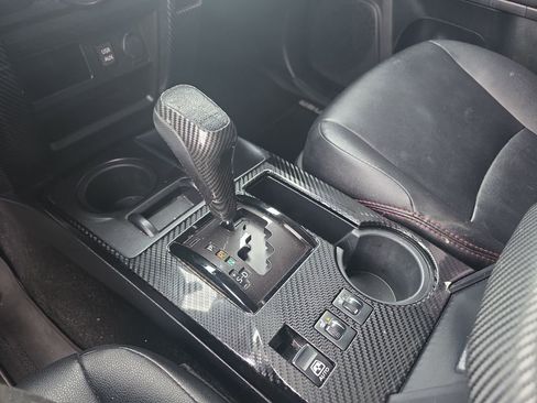 Used 2018 Toyota 4Runner TRD Off-Road Premium image 34