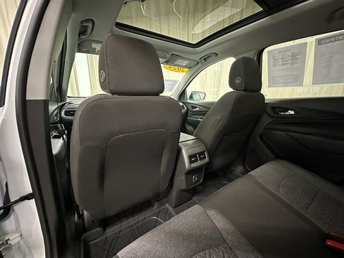 Certified 2024 Chevrolet Equinox LT w/ LPO, Floor Liner Package image 21