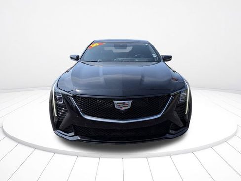 Used 2025 Cadillac CT5 V RWD image 8
