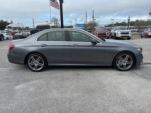 Used 2018 Mercedes-Benz E 400 E 400 4MATIC image 7