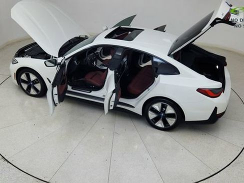 Used 2023 BMW i4 eDrive35 RWD image 86