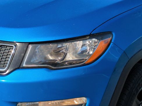 Used 2020 Jeep Compass Sport image 12