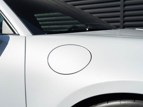 Used 2026 Porsche 911 GT3 RWD image 16