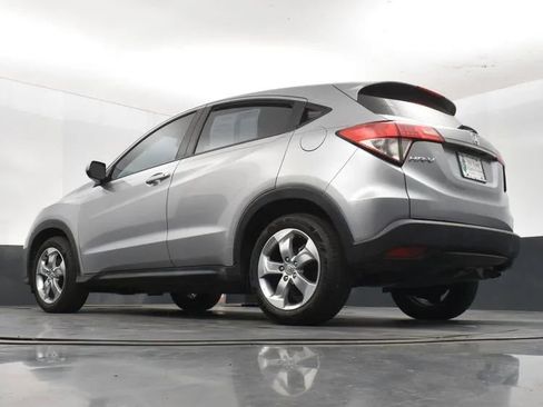 Used 2021 Honda HR-V LX image 12
