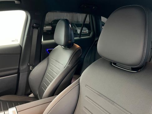 New 2026 Mercedes-Benz GLC 300 GLC 300 image 16