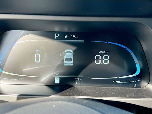 New 2026 Hyundai Elantra Sport image 12