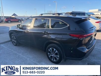 Used 2023 Toyota Highlander XLE