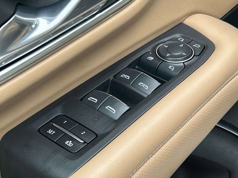 Used 2024 Chevrolet Tahoe Premier image 27