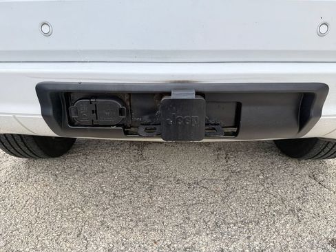 Used 2020 Jeep Grand Cherokee Altitude AWD/4WD image 40