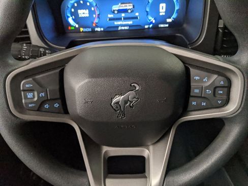 New 2025 Ford Bronco 4-Door image 17