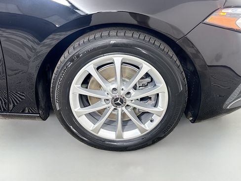 Used 2022 Mercedes-Benz A 220 image 32