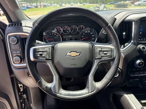 Used 2021 Chevrolet Silverado 1500 LTZ RWD image 14