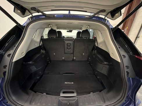 Used 2017 Nissan Rogue SL AWD/4WD image 20