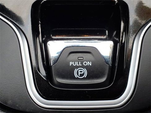 Certified 2020 Jeep Cherokee Limited image 20