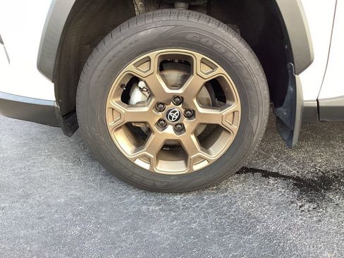 Used 2023 Toyota RAV4 Woodland Edition image 32