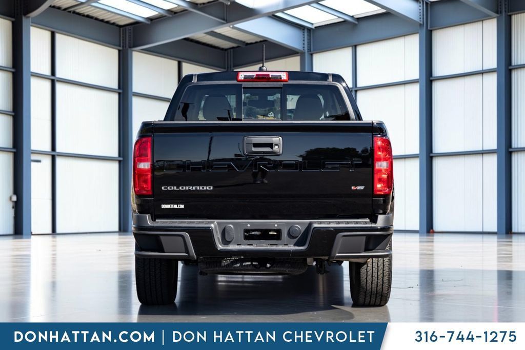 Used 2022 Chevrolet Colorado LT w/ Luxury Package AWD/4WD image 23